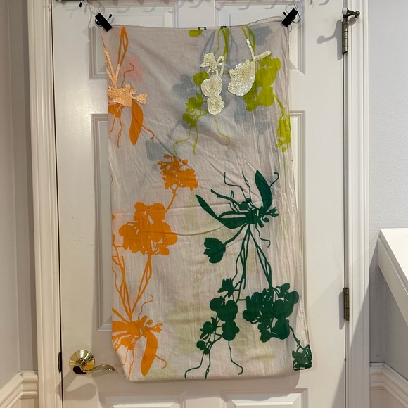 Anthro “Sequined Petal Scarf” by Hoss Intropia - Picture 3 of 8